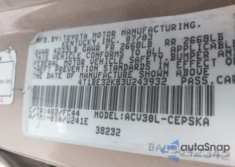 2003 Toyota Camry Se z USA, uszkodzony, nr VIN 4T1BE32K83U243932